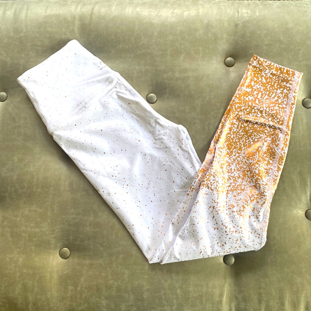 NWOT, beyond yoga pants, size M
